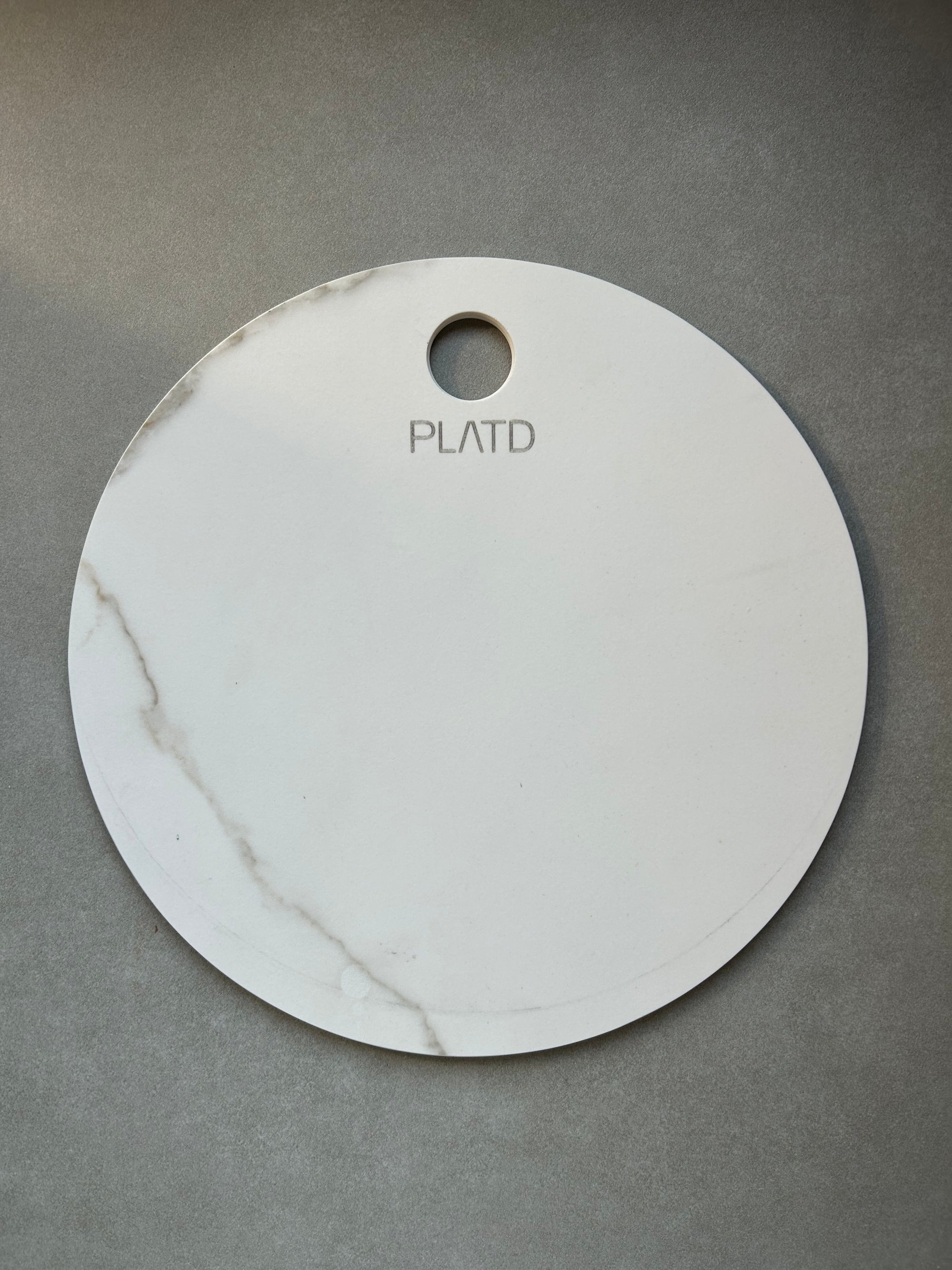 Plato de piedra redondo maxi agujero