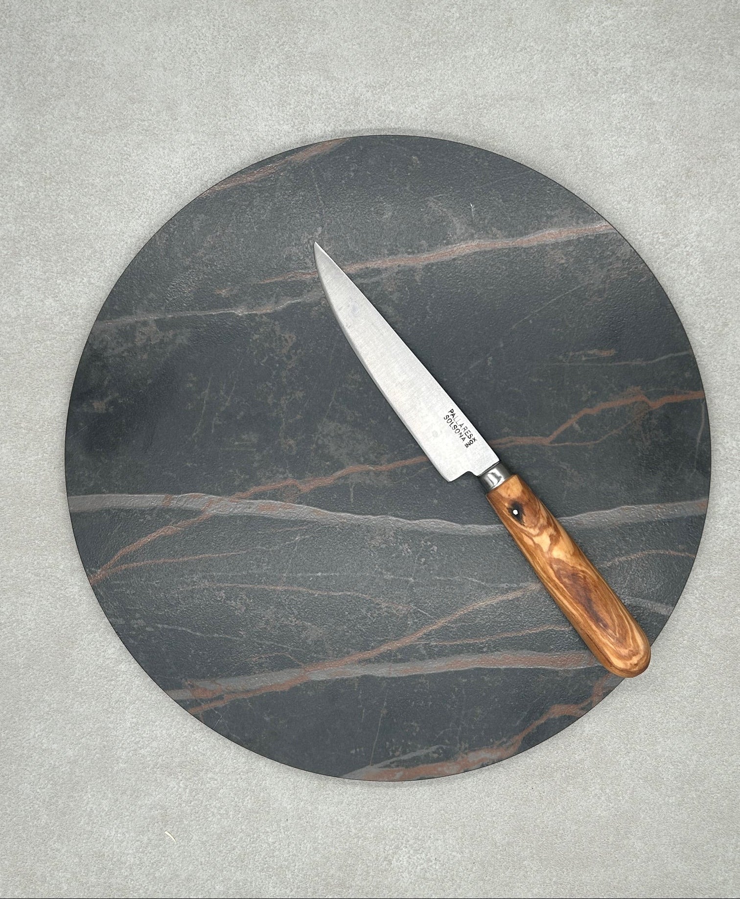 Plato de piedra redondo maxi