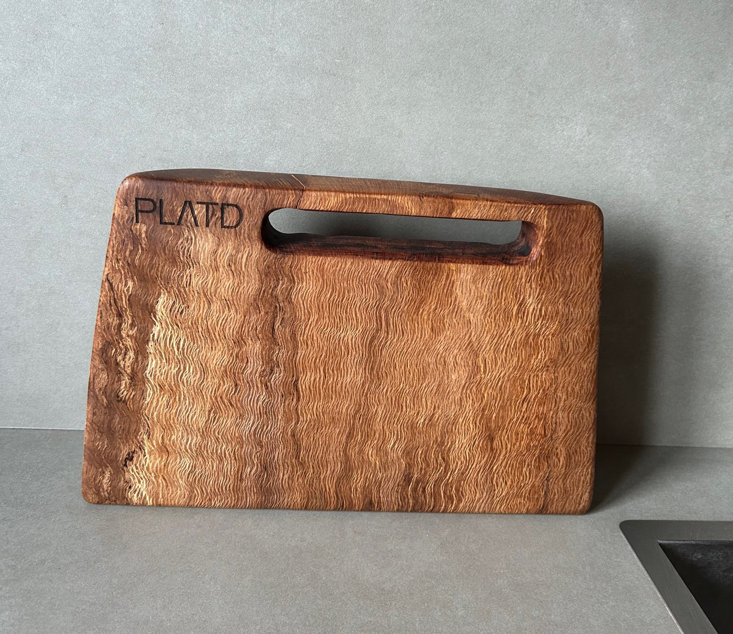 Tabla Artesanal de Encina Maciza | Pieza Única